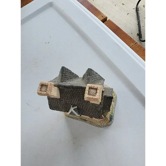 David winter gun smith‎ Cottage Midlands Collection 1987 EUC - Picture 5 of 7